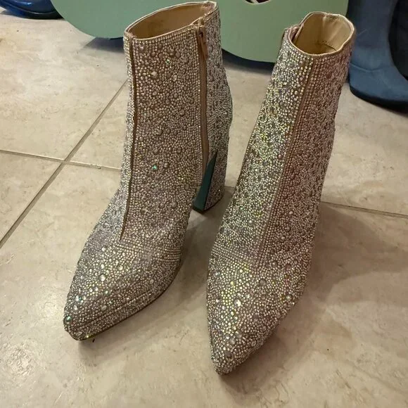 Betsey Johnson Della size 8 glitter gem rhinestone Glamorous boots - Picture 3 of 8